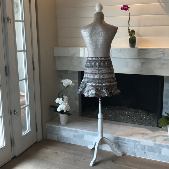 Topshop Tribal Print Ruffled Mini Skirt 4 EUC - Picture 5 of 11